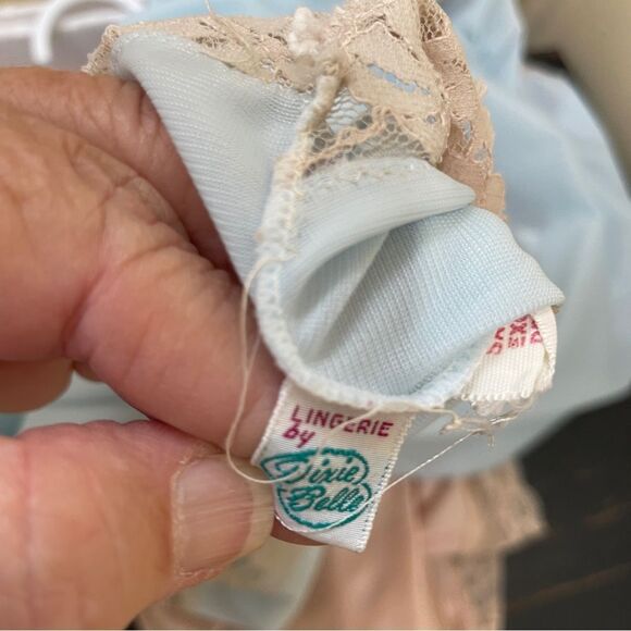 VINTAGE DIXIE BELLE FULL SLIP IN BLUE - Picture 6 of 7